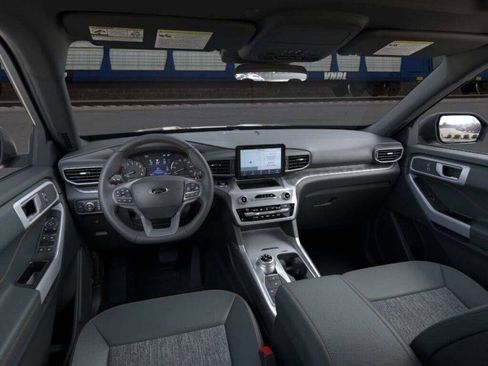 Used 2023 Ford Explorer Timberline w/ Timberline Technology Package image 10