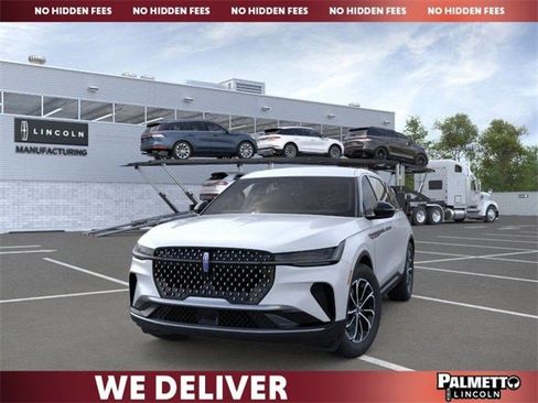 New 2026 Lincoln Nautilus Premier image 2