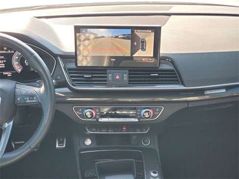 Used 2024 Audi SQ5 Premium Plus w/ S Sport Package image 29