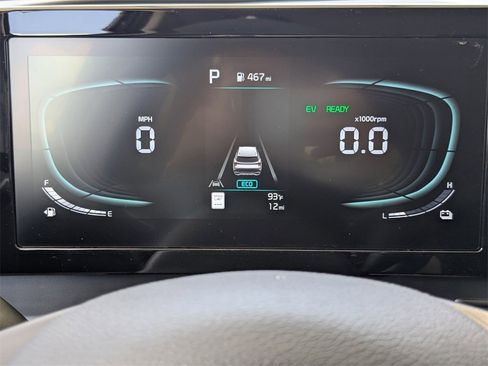 Used 2025 Kia Sportage LX image 31