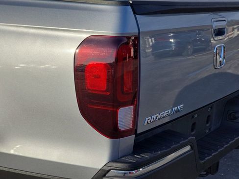Used 2019 Honda Ridgeline RTL-T image 38