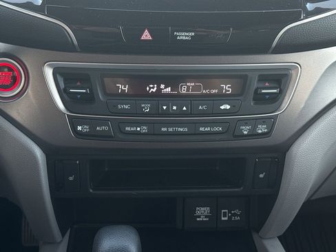 Used 2019 Honda Pilot EX image 35