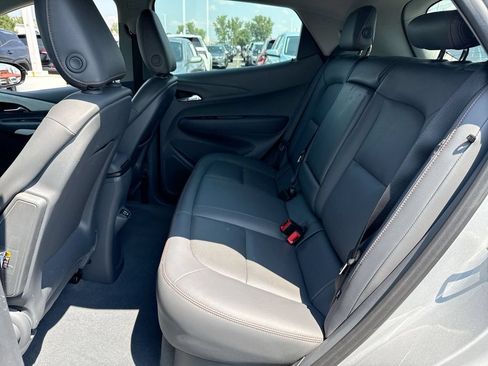 Used 2020 Chevrolet Bolt Premier w/ Infotainment Package FWD image 21