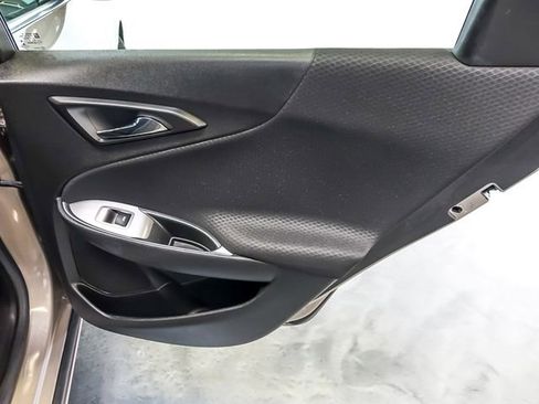 Used 2024 Chevrolet Malibu LT image 29