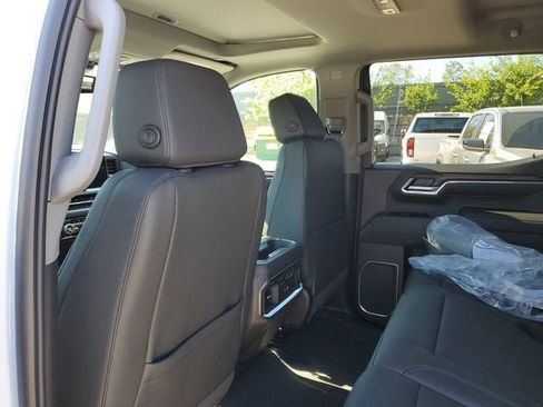 New 2026 GMC Sierra 1500 SLT w/ SLT Premium Plus Package AWD/4WD image 12