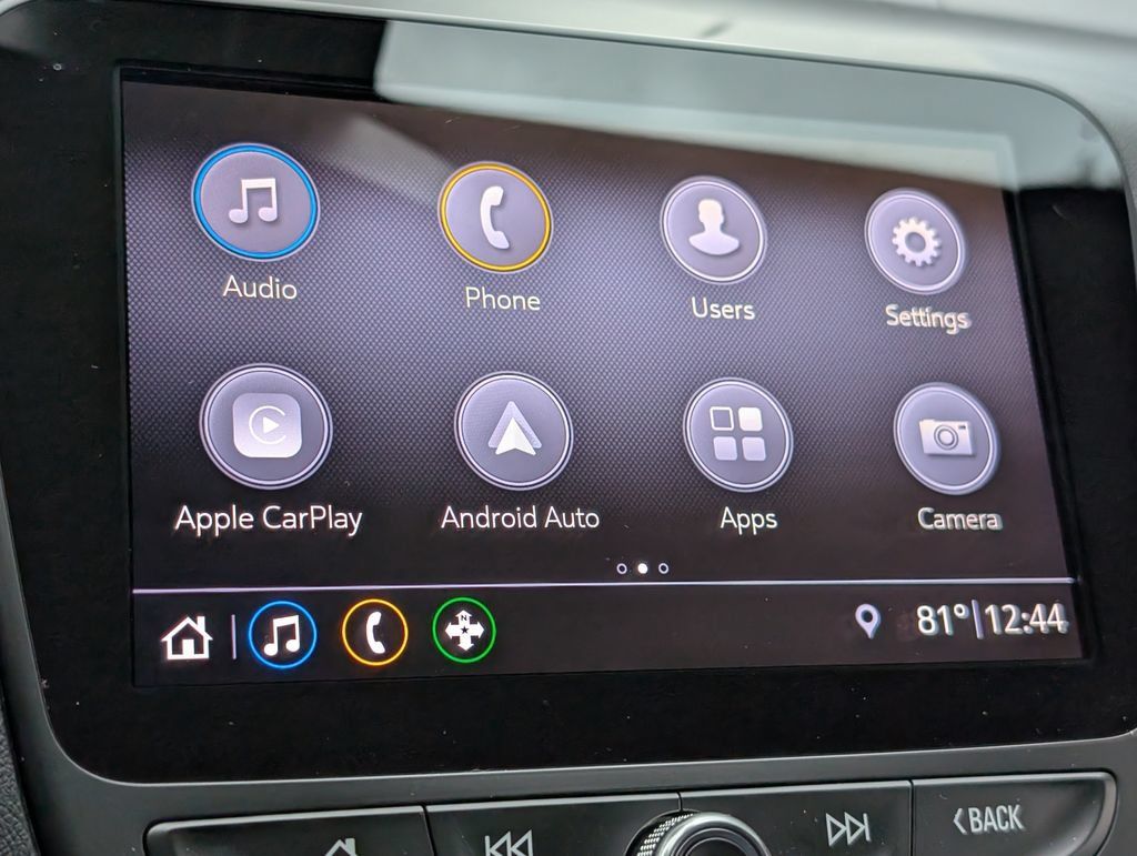 Used 2020 Chevrolet Equinox Premier FWD image 23