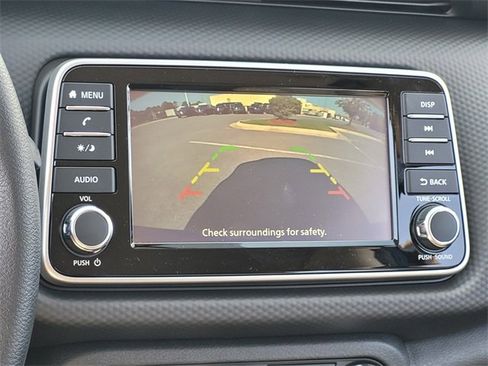 New 2025 Nissan Kicks Play S image 15