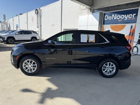 Certified 2022 Chevrolet Equinox LT image 11