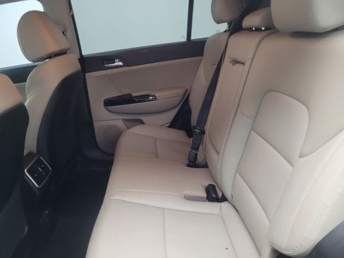 Used 2020 Kia Sportage EX FWD image 18