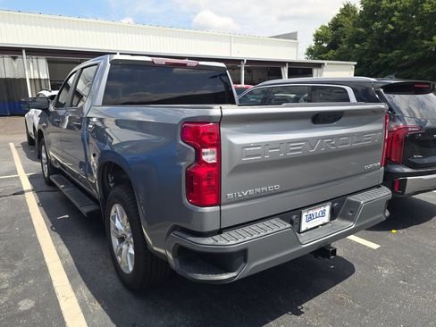 Used 2023 Chevrolet Silverado 1500 Custom RWD image 8