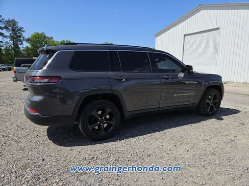 Used 2022 Jeep Grand Cherokee L Limited image 6
