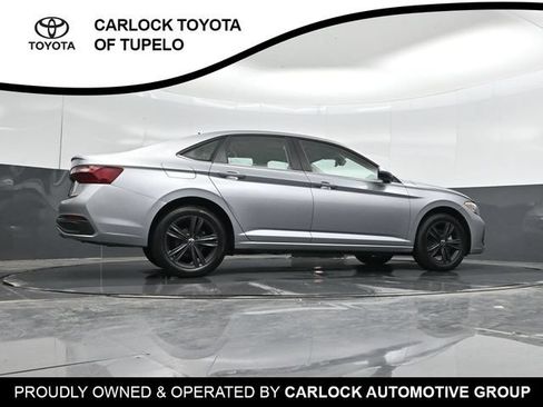 Used 2024 Volkswagen Jetta SE w/ Panoramic Sunroof Package FWD image 42