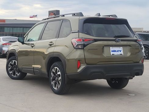 New 2026 Subaru Forester Premium image 3