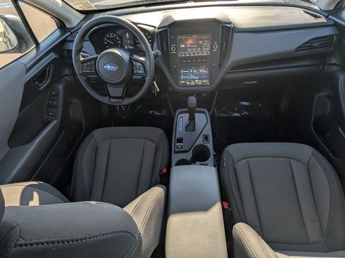 Used 2024 Subaru Crosstrek 2.0i image 10