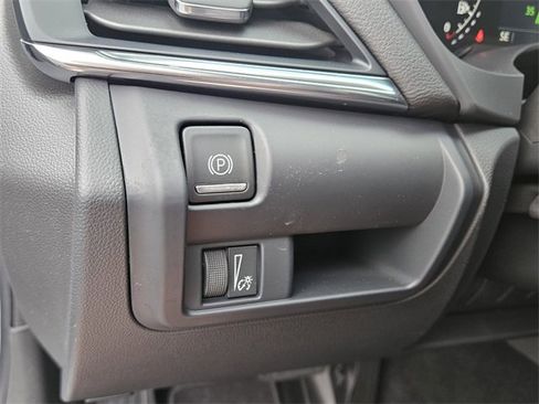 New 2025 Cadillac CT4 Premium Luxury image 31