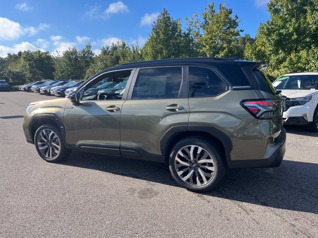 New 2026 Subaru Forester Touring AWD/4WD image 5