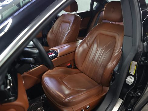 Used 2021 Maserati Quattroporte S RWD image 12