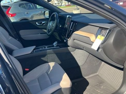 New 2026 Volvo XC60 B5 Plus w/ Protection Package Premier AWD/4WD image 30