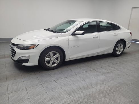 Used 2022 Chevrolet Malibu LT FWD image 2