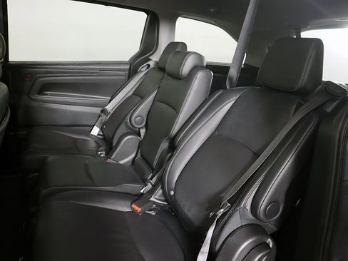 Used 2024 Honda Odyssey Touring image 35