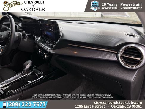 Certified 2025 Chevrolet Trax ACTIV image 30