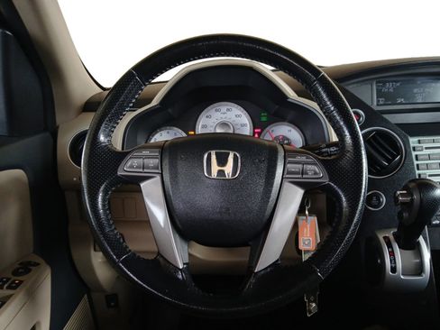 Used 2010 Honda Pilot EX-L image 11