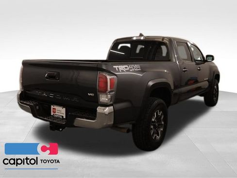 Certified 2021 Toyota Tacoma TRD Off-Road AWD/4WD image 2