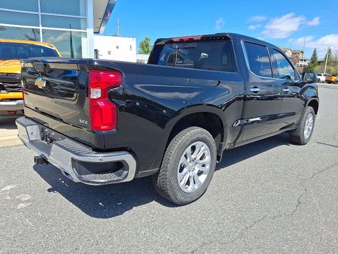 Used 2026 Chevrolet Silverado 1500 LTZ w/ LTZ Premium Package AWD/4WD image 7