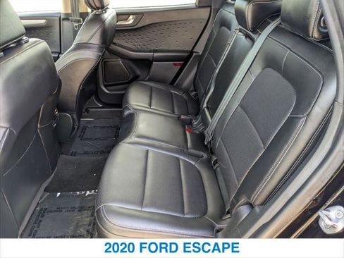 Used 2020 Ford Escape SE Sport image 22