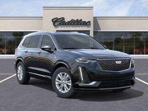 New 2025 Cadillac XT6 Luxury image 7