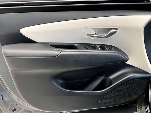 Certified 2024 Hyundai Tucson SE AWD/4WD image 18