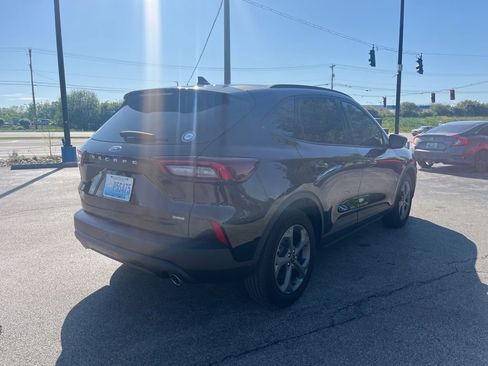 Used 2025 Ford Escape ST-Line w/ Equipment Group 301A FWD image 3