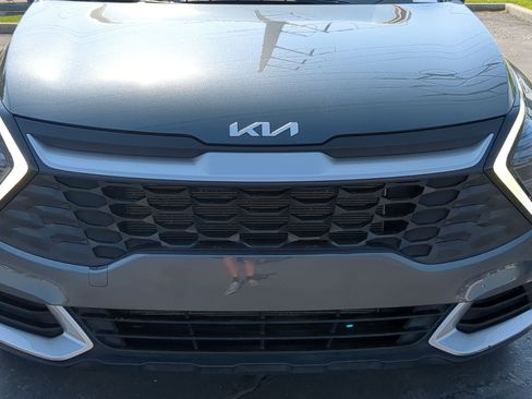 Certified 2024 Kia Sportage LX AWD/4WD image 9