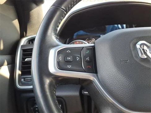 Certified 2022 RAM 1500 Big Horn image 17