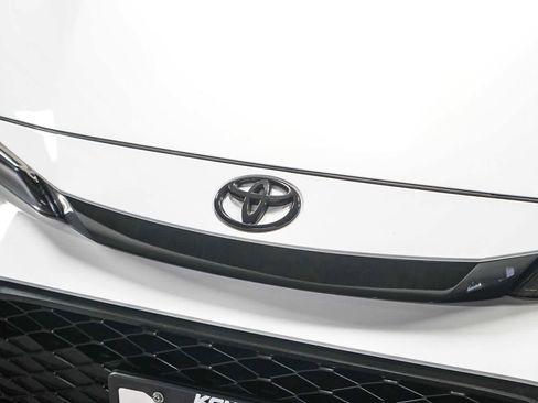 Certified 2025 Toyota Corolla SE w/ Convenience Package image 6