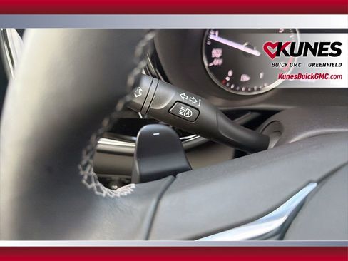 Used 2023 Buick Envision Avenir image 31