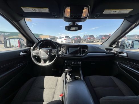 Used 2024 Dodge Durango SXT image 32