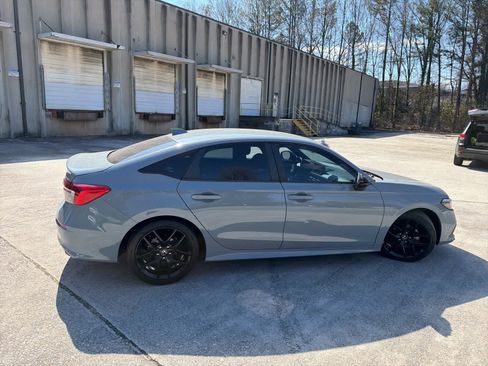 Used 2022 Honda Civic Sport image 11