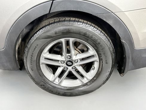 Used 2018 Hyundai Santa Fe Sport AWD/4WD image 36