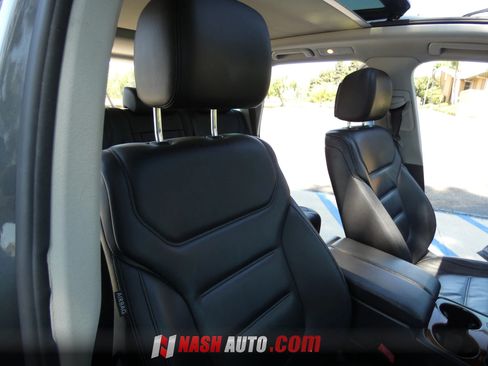 Used 2014 Volkswagen Touareg VR6 AWD/4WD image 27