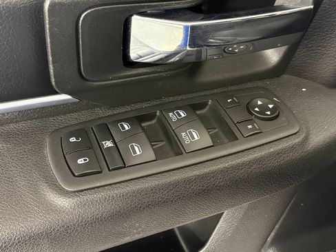 Used 2024 RAM 1500 Classic Warlock AWD/4WD image 18