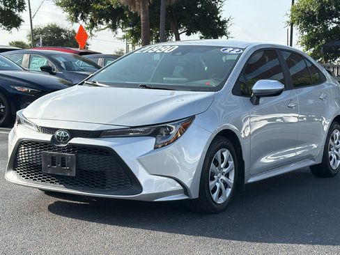 Used 2022 Toyota Corolla LE FWD image 8