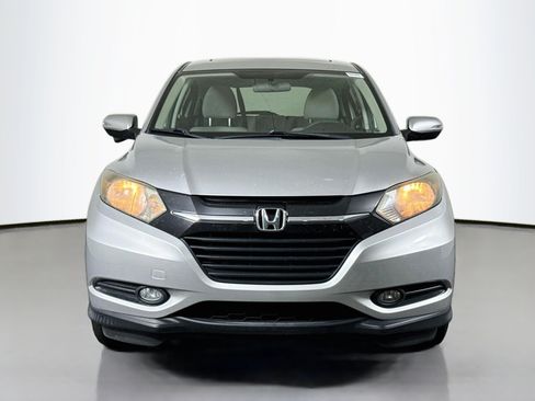 Used 2016 Honda HR-V EX image 2