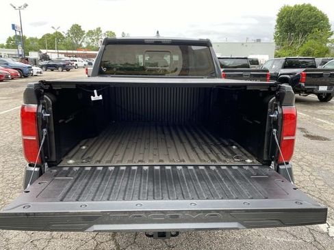New 2026 Toyota Tacoma SR5 AWD/4WD image 5
