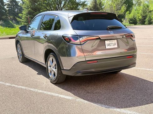 Used 2026 Honda HR-V LX image 5