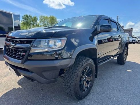 Used 2018 Chevrolet Colorado ZR2 w/ ZR2 Midnight Special Edition AWD/4WD image 3