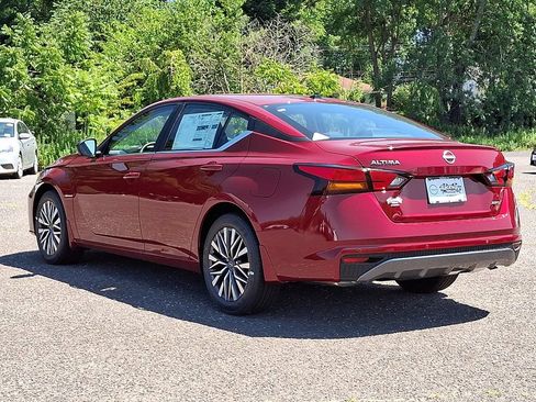 New 2026 Nissan Altima 2.5 SV AWD/4WD image 5