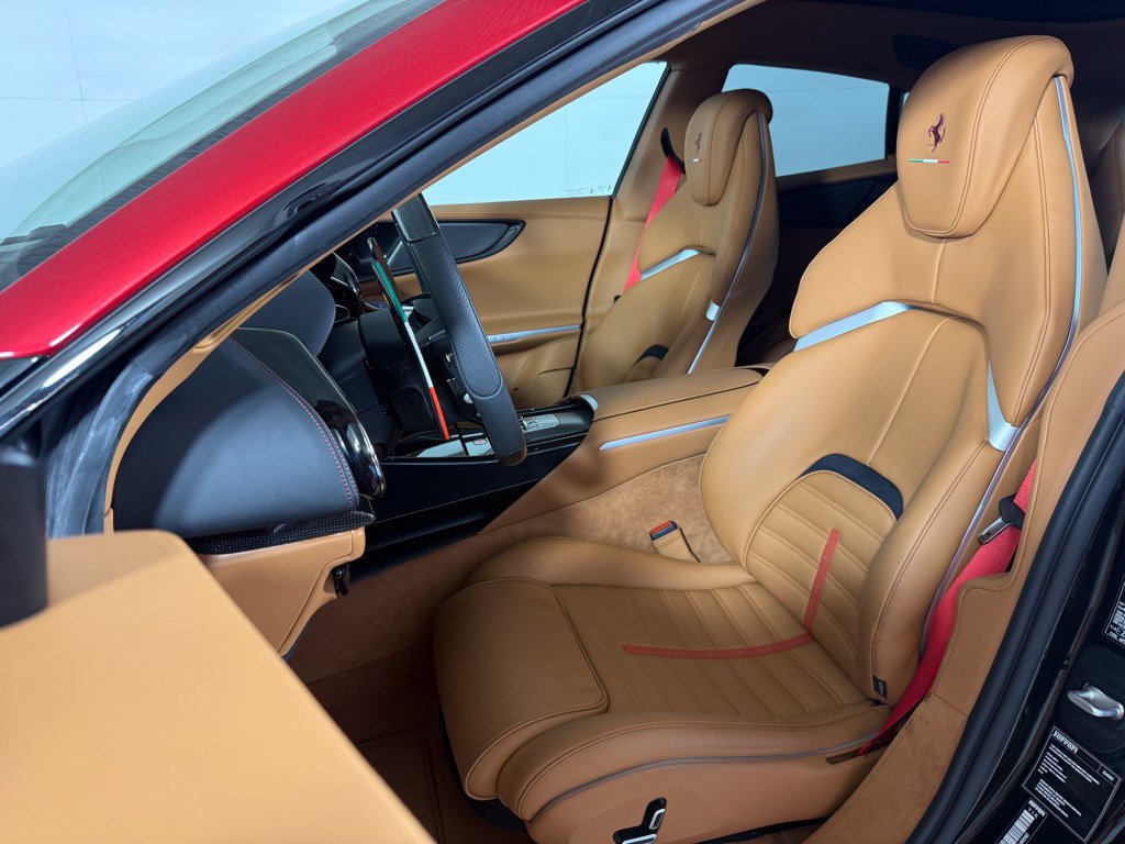 Certified 2024 Ferrari Purosangue AWD/4WD image 13
