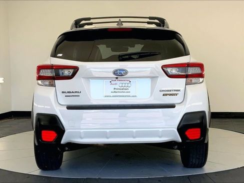 Used 2022 Subaru Crosstrek 2.5i Sport w/ Moonroof Package AWD/4WD image 6