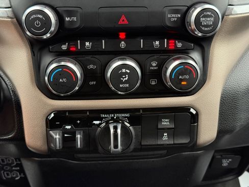 Used 2021 RAM 1500 Laramie w/ Trailer Tow Group image 28